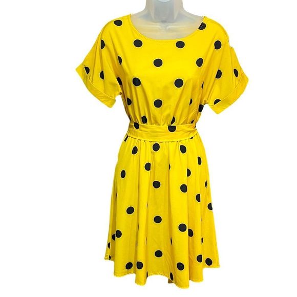 SHEIN Dresses & Skirts - SHEIN yellow with black polka dots sz small dress with ribbon tie belt